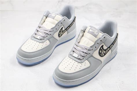 airforce jordan dior|Dior air force 1 low cool.